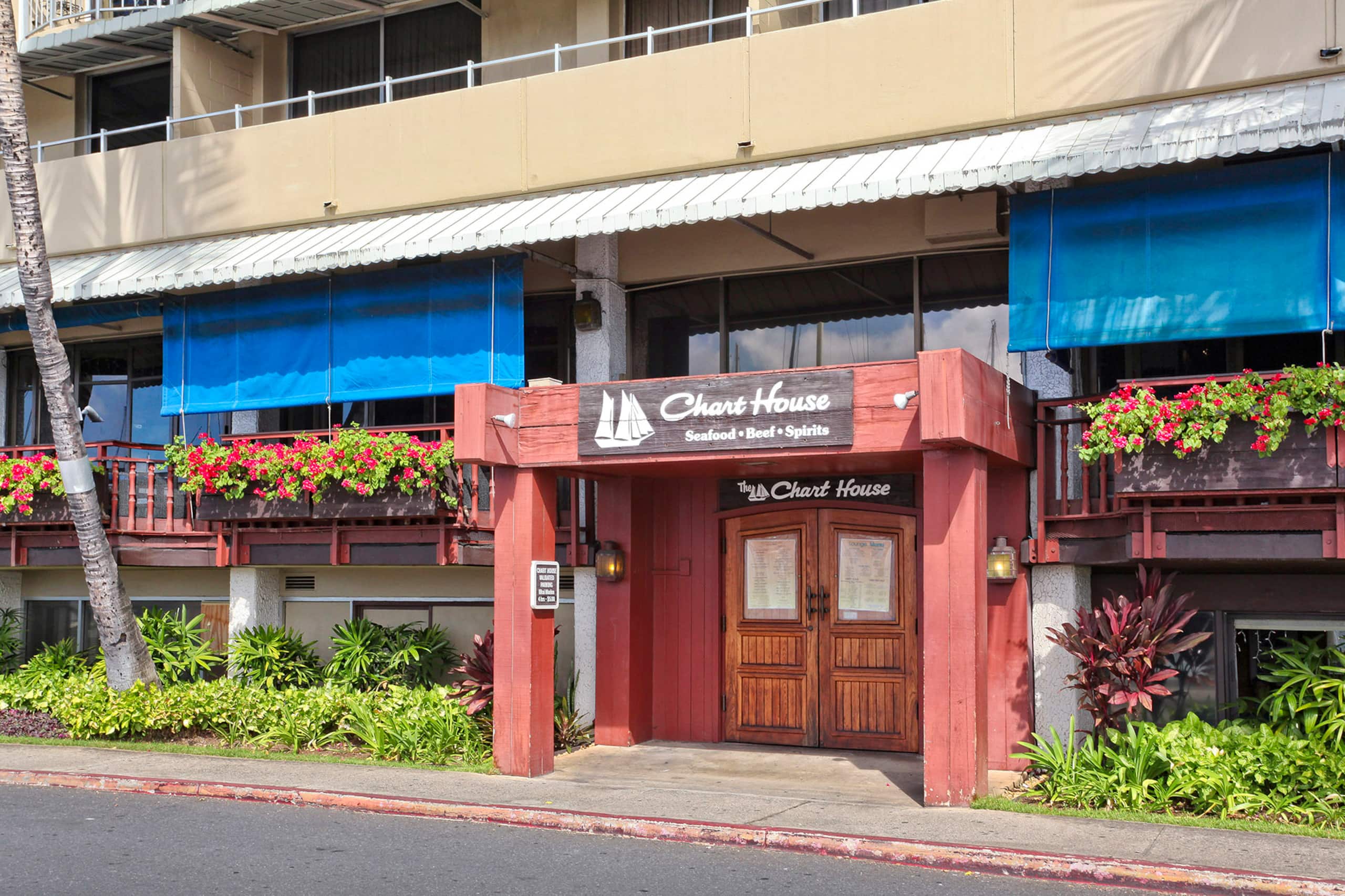 Condo in Honolulu · ★4.92 · 1 bedroom · 2 beds · 1 private bath - Image 28