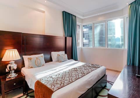 Top Airbnb: Spacious Two Bedroom Apartment Close To MOE in Al Barsha First