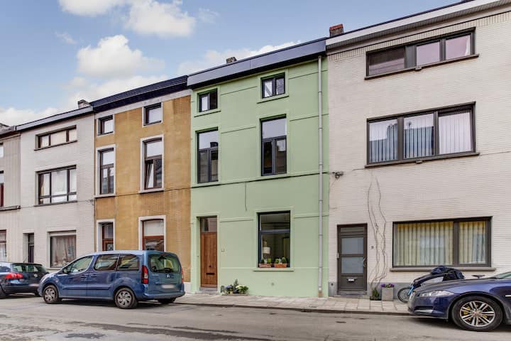 Gezellig Rijhuis In Gent Met Terras - Gent