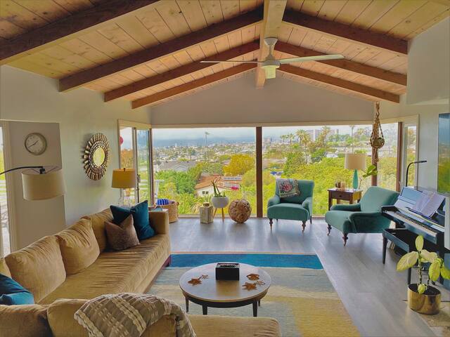 CA Dreamin’ – hot tub & expansive ocean views gallery image 2