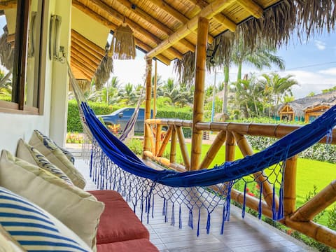 Beach house w/ Tropical Ambience, Near Everything