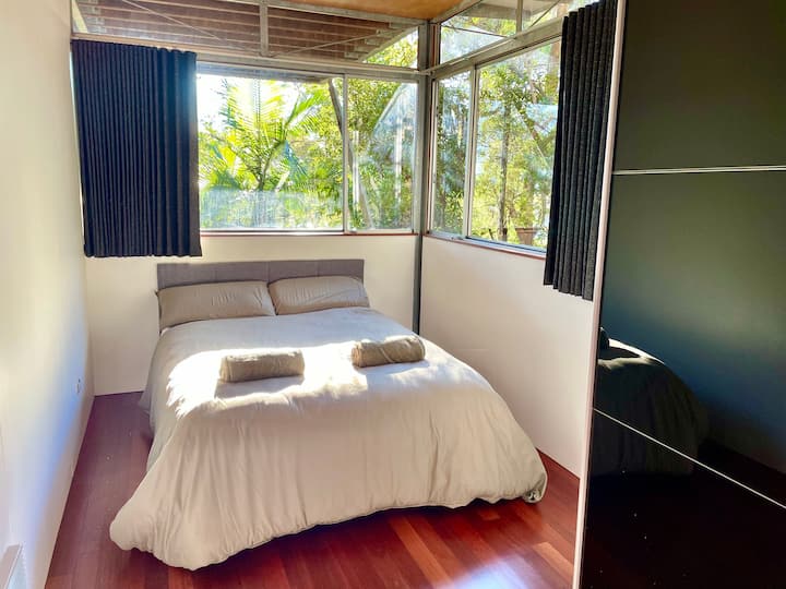 Bedroom 4, Double bed