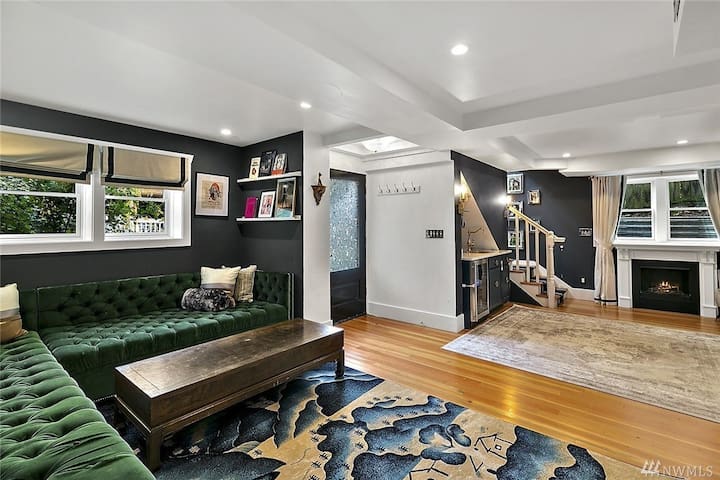 Oasis in the Heart of Seattle! Most Highly Rated