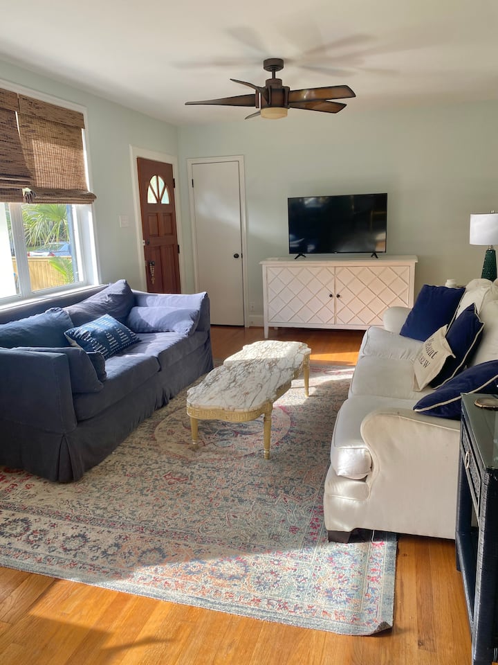 Palmetto Cottage - Mount Pleasant, SC