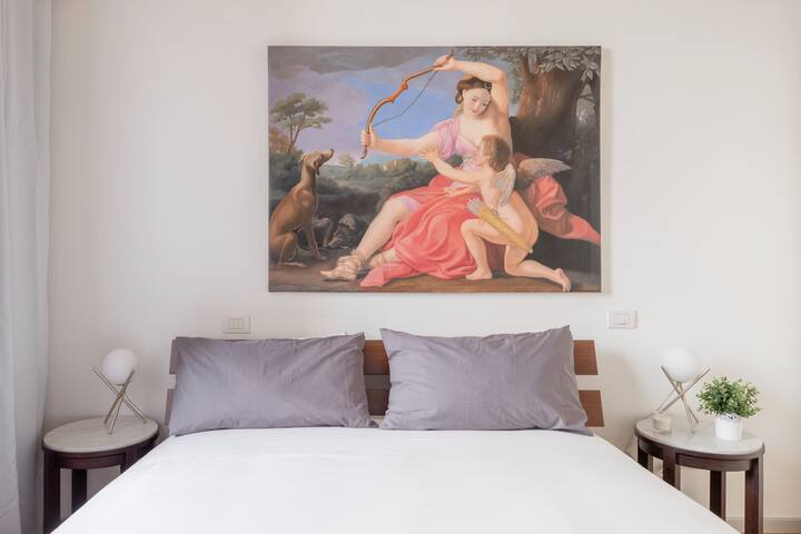 iFlat | Navona White and Stylish Apartment gallery image 3