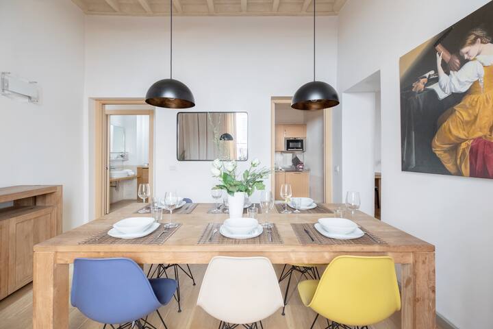 iFlat | Navona White and Stylish Apartment gallery image 2