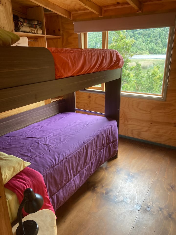 غرفة النوم 2