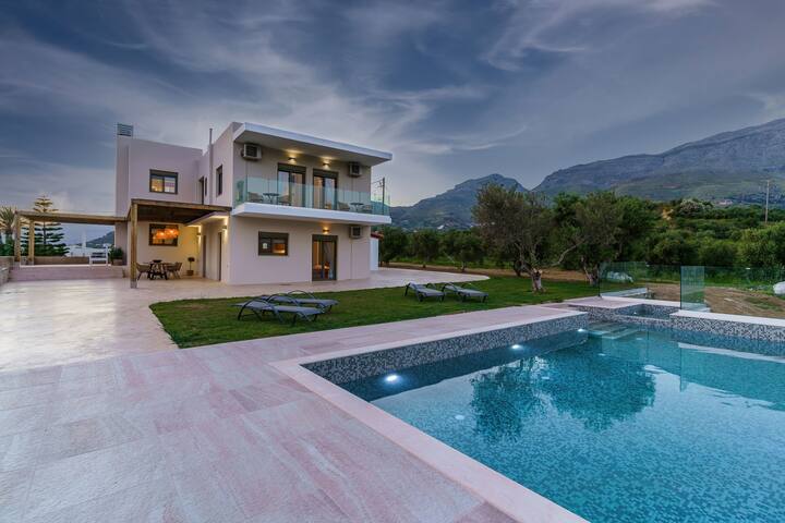 Terra Divina Villa gallery image 4