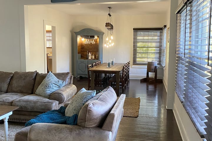 Historic Wares Creek 3 Bedroom With Dock Access - Bradenton, FL