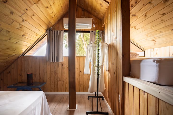 Chumba cha Watu Wawili - Gawanya ili kufanya joto la nje katika chumba liwe zuri.