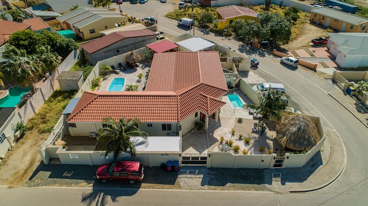 Spacious 7br 6ba Villa  2 Pools  Walktobeach - Aruba