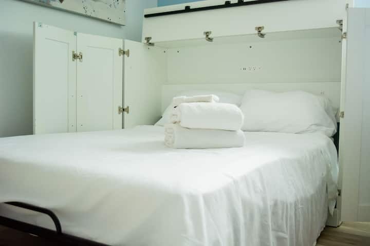 ด้านบนยกเตียงเมอร์ฟี่
และดึงเตียงออก