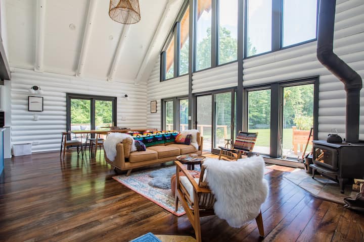 Luxe Retreat W/ Sauna, Hot Tub, And Swimming Hole! - Rock Hill, NY