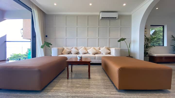 Living room image 6