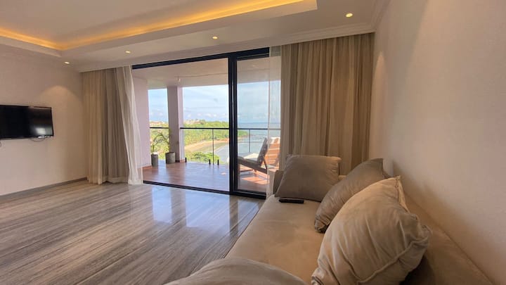 Living room image 8