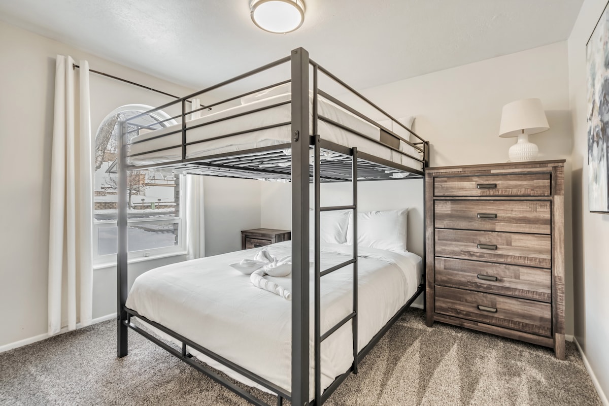 Спалня 2, двойни легла