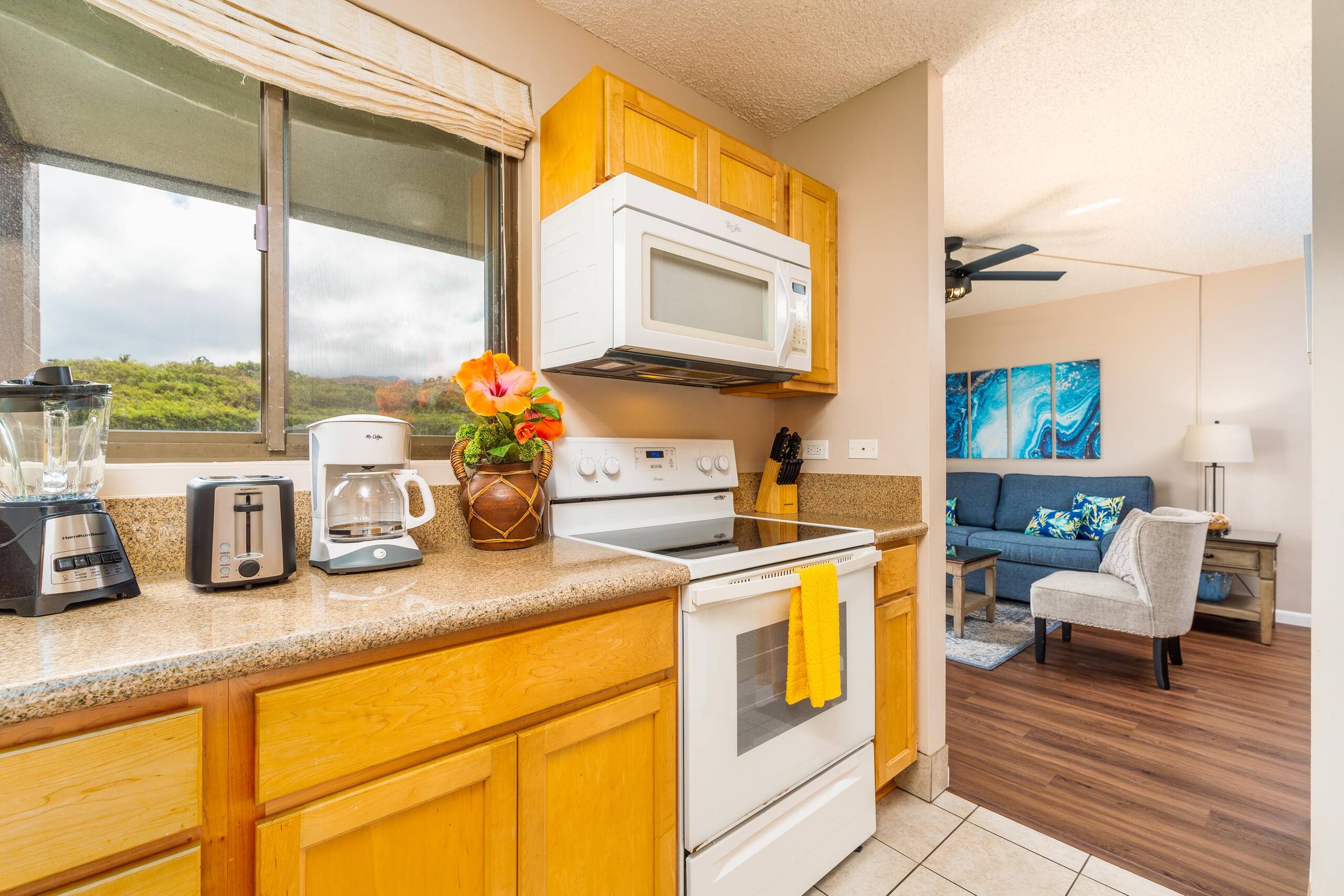 Condo in Lahaina · ★4.63 · 1 bedroom · 2 beds · 1 bath - Image 5