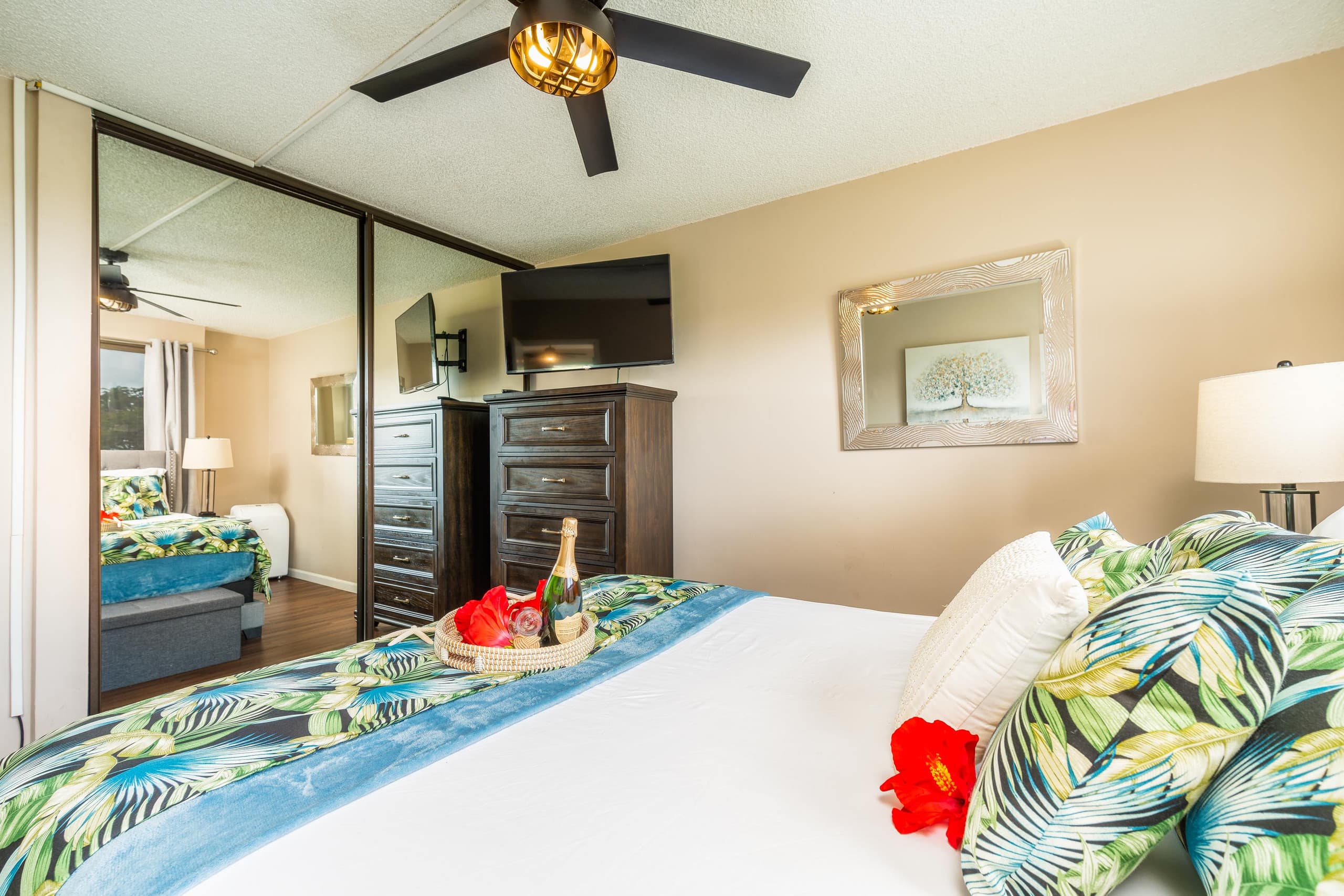 Condo in Lahaina · ★4.63 · 1 bedroom · 2 beds · 1 bath - Image 12