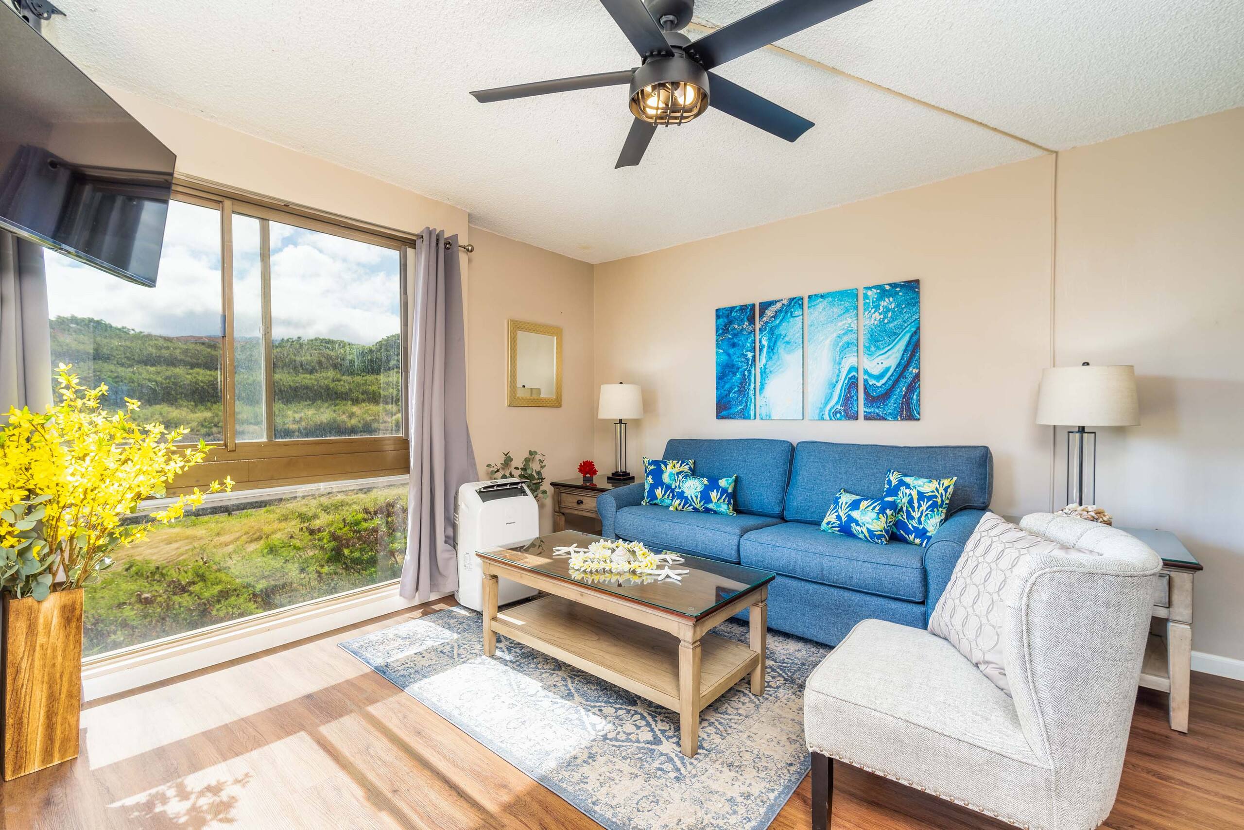 Condo in Lahaina · ★4.63 · 1 bedroom · 2 beds · 1 bath - Image 4