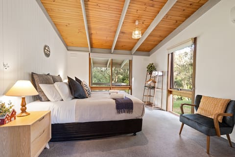 Top Airbnb: Your Retreat to Serenity in Alpine Shire