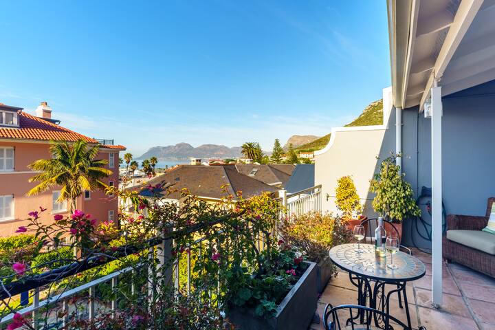 Majestic Townhouse 9 – Kalk Bay gallery image 4