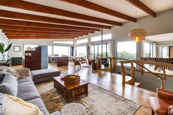 Anastasis Villa – Sweeping views, nature, ocean. gallery image 5