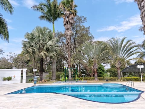 Airbnb em destaque: Comfort and nature - Gated community - Itatiba em Itatiba