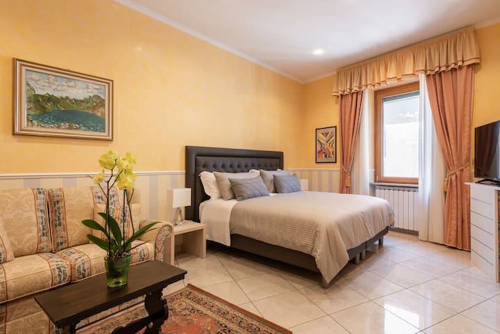 New Apartment Sistina 2, Roma