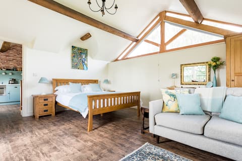 Top Airbnb: The Old Vicarage Coach House in Stockport