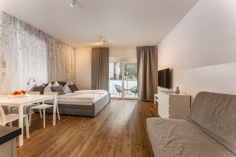 Popular Airbnb listing: Apstay superior: new bright cozy in Eggenberg