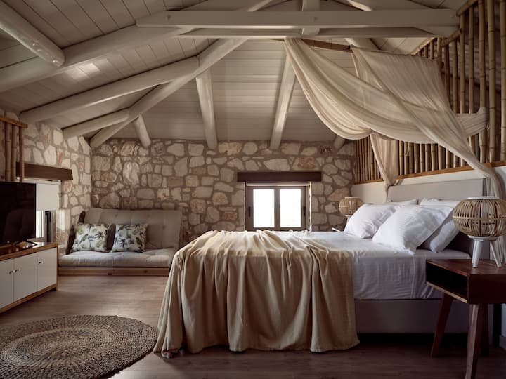 First Floor Master Bedroom Iconic Settings.