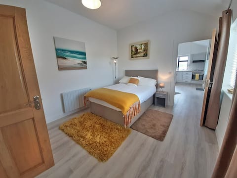 Top Airbnb: Orchard Avenue Apartment in County Kerry