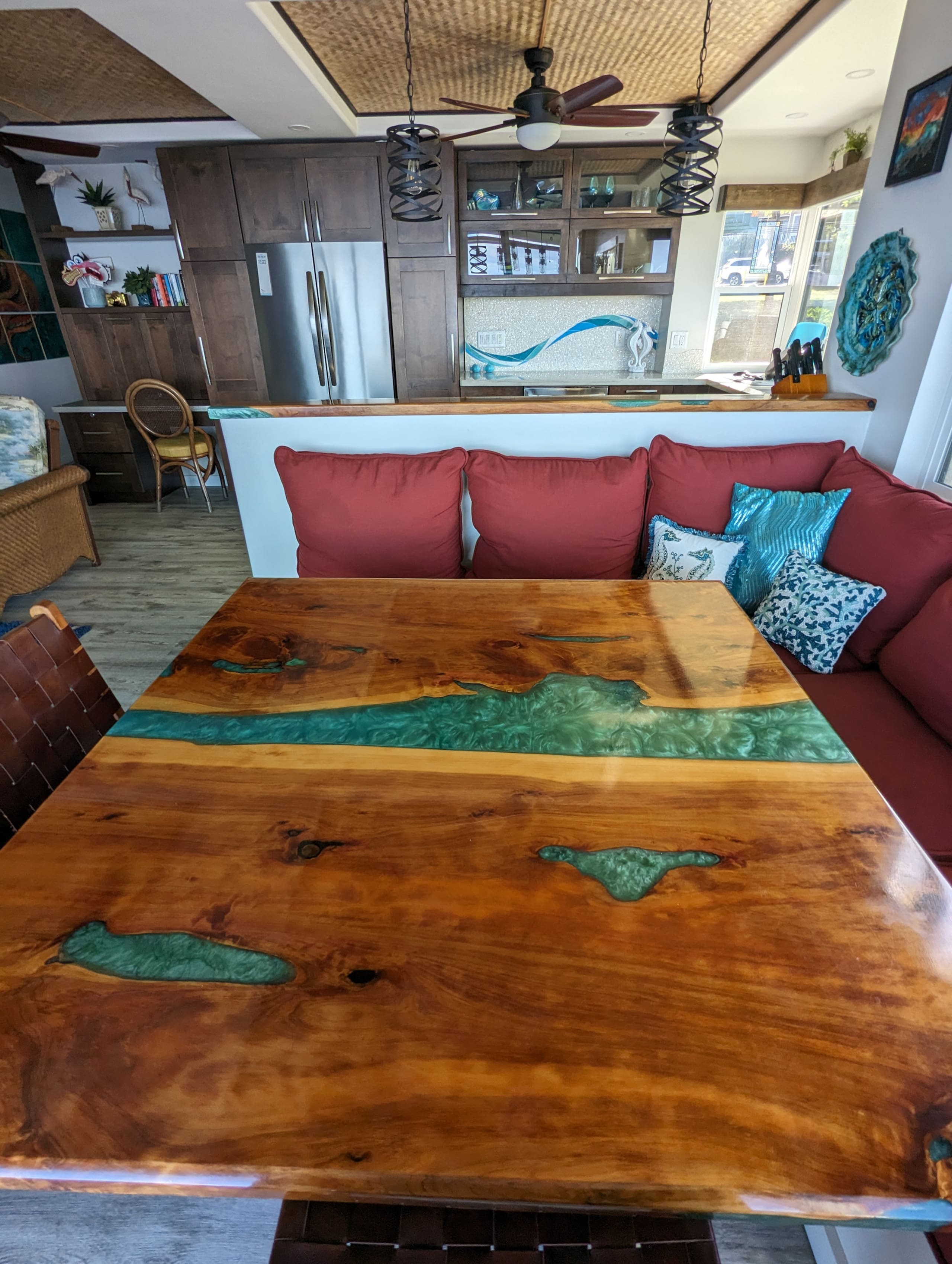 Condo in Kailua-Kona · ★4.94 · 2 bedrooms · 4 beds · 2 baths - Image 4