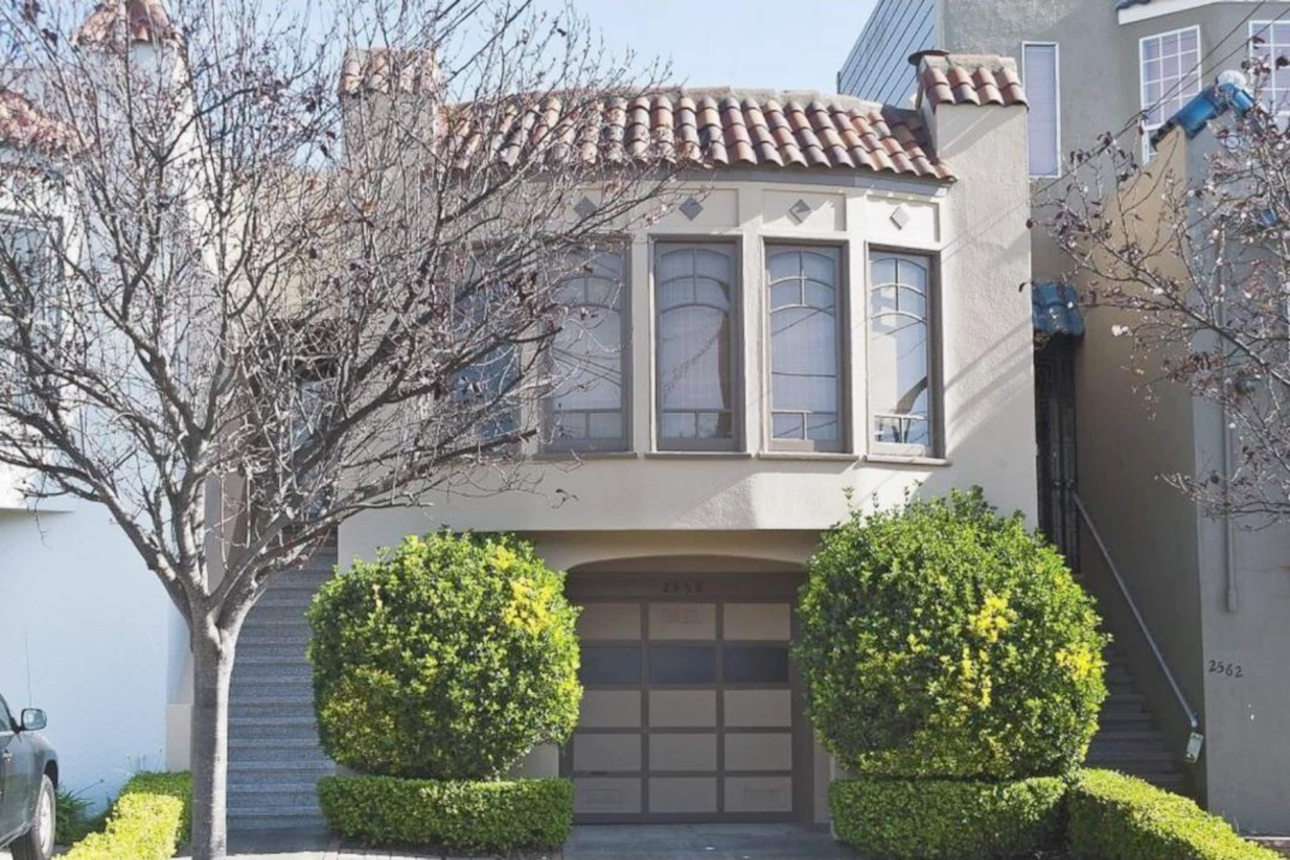 Home in San Francisco · ★4.84 · 2 bedrooms · 2 beds · 2 baths - Image 14