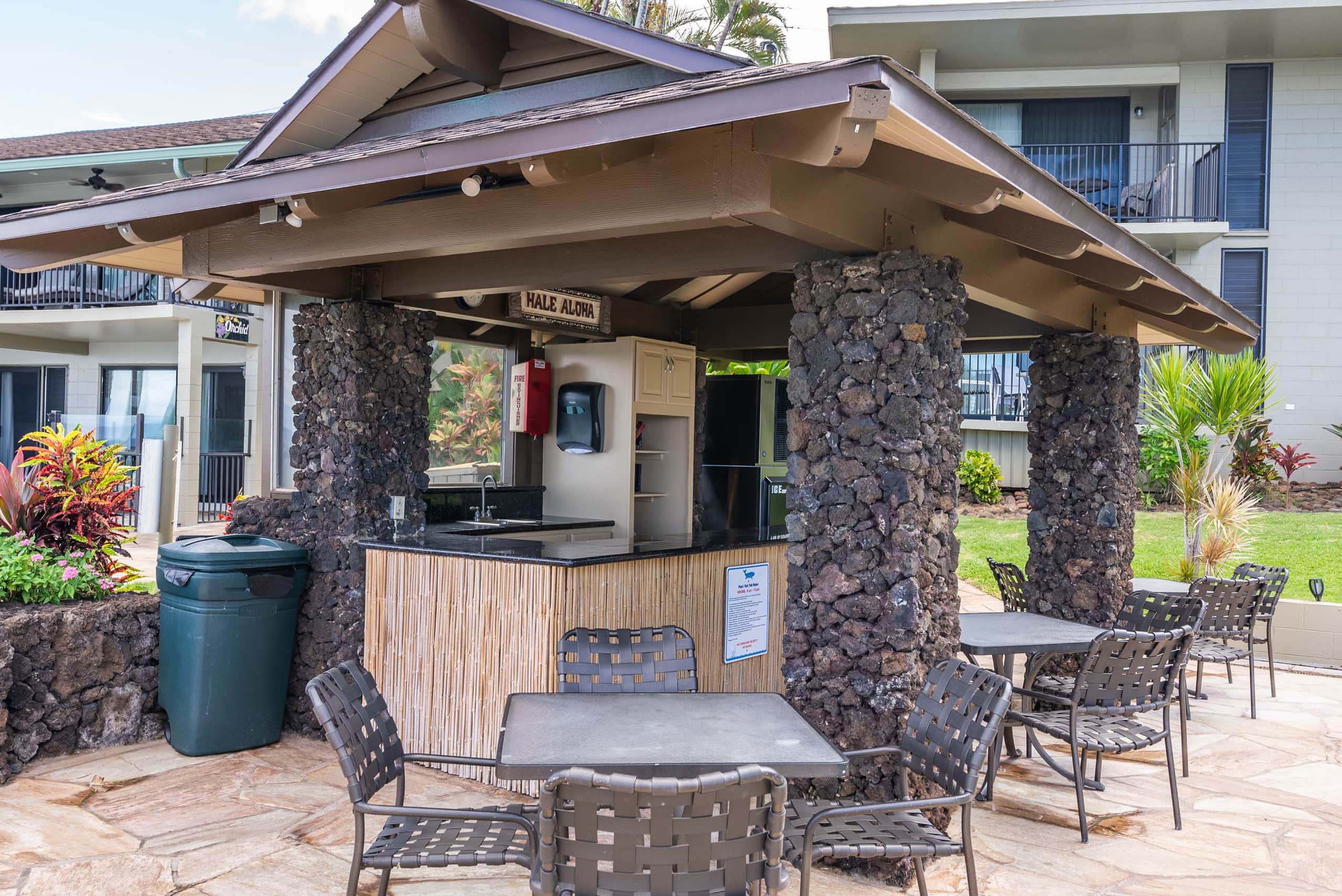 Condo in Lahaina · ★4.96 · 3 bedrooms · 3 beds · 2.5 baths - Image 70