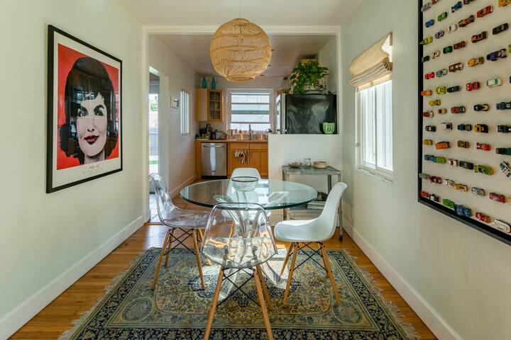 Family Friendly Beach House w/Big Backyard by LAX gallery image 4