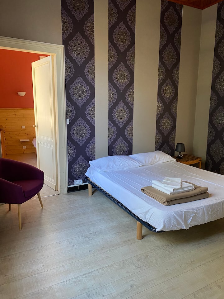Chambre violette - Villa Traditionnelle