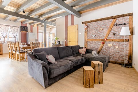 Gîte des Prélats: the 68 * Sauna/Terrace* Vineyard