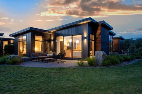 Toka Ridge Lake View Lux Villa 2bd2bth w/ CedarSpa