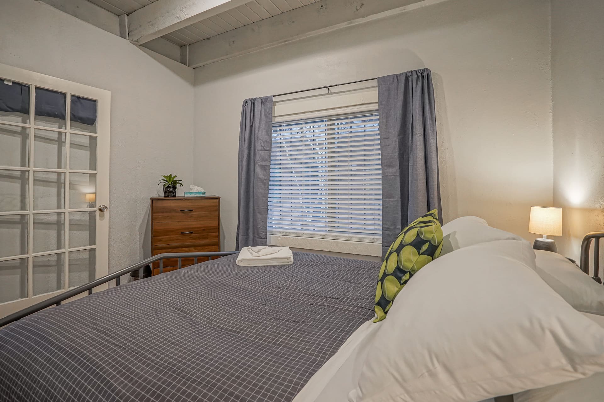 #2 in Old Town, 2bd/2ba, near I-40 — foto 4
