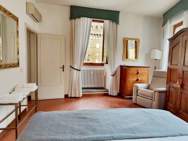 Casa privata con terrazza su piazza Signoria gallery image 5