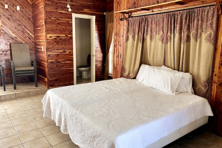 Casa Main - 4. spálňa, kúpeľňa alebo zasadacia miestnosť (pre firemné pobyty). 