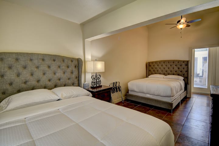 Casa Main- Bedroom 2