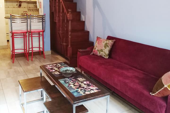 Departamento penthouse de 3 dormitorios en Ramos Mejía con patio, terraza y parrilla