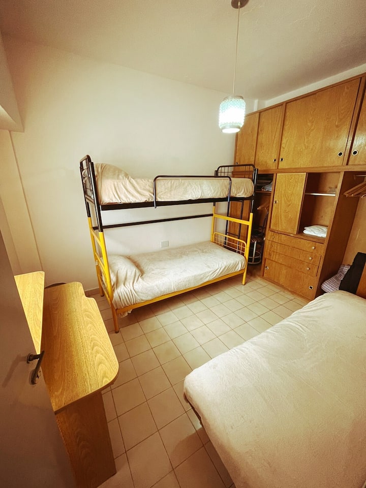 غرفة النوم 2