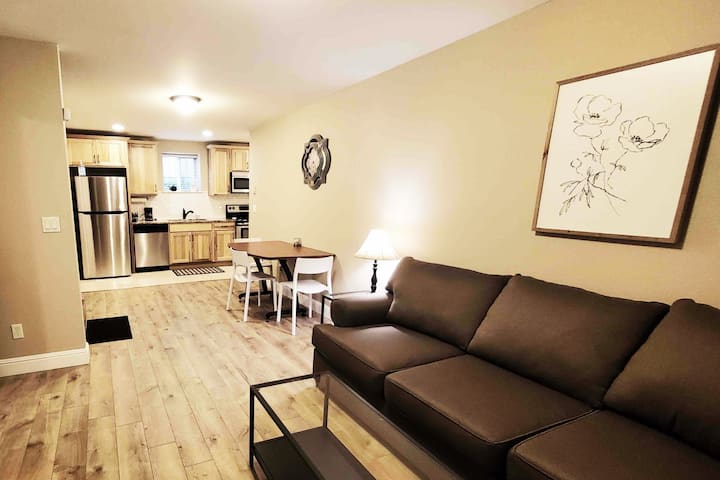Pdx Private Walkable Apt W Full Kitchen/laundry - Portland, OR