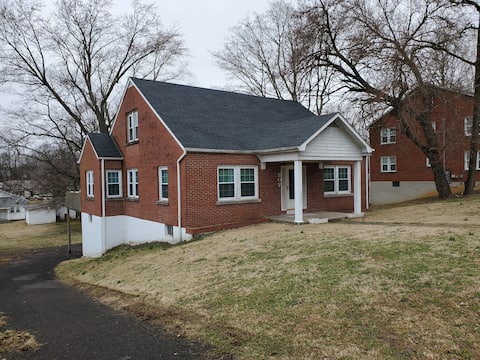 The Belk House near Mammoth Cave