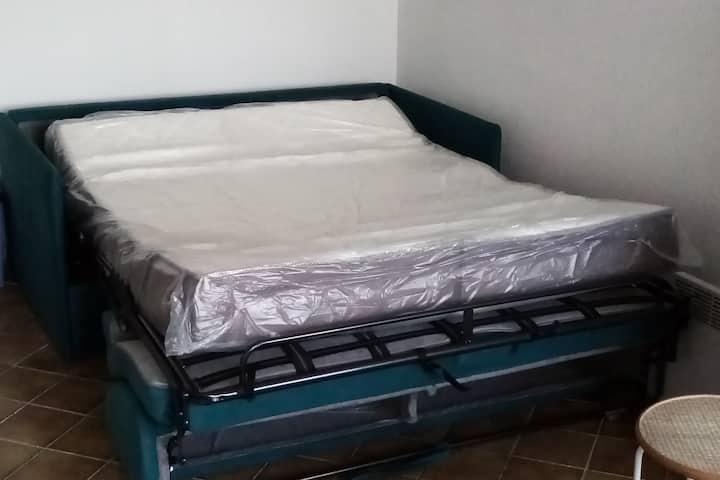 Rozkladacia pohovka 140 rapido