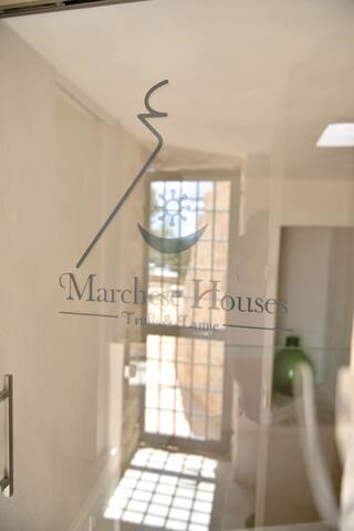 Lamia con Piscina Ostuni Marchese Houses gallery image 4