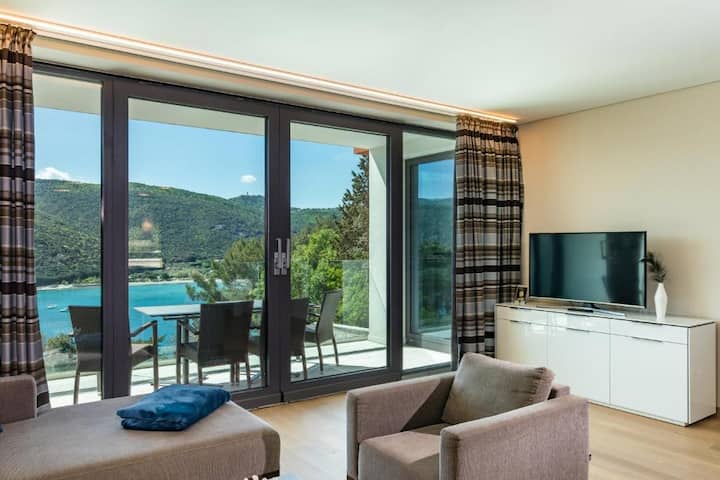 Three Bedroom Superior Apartment - Rabac
